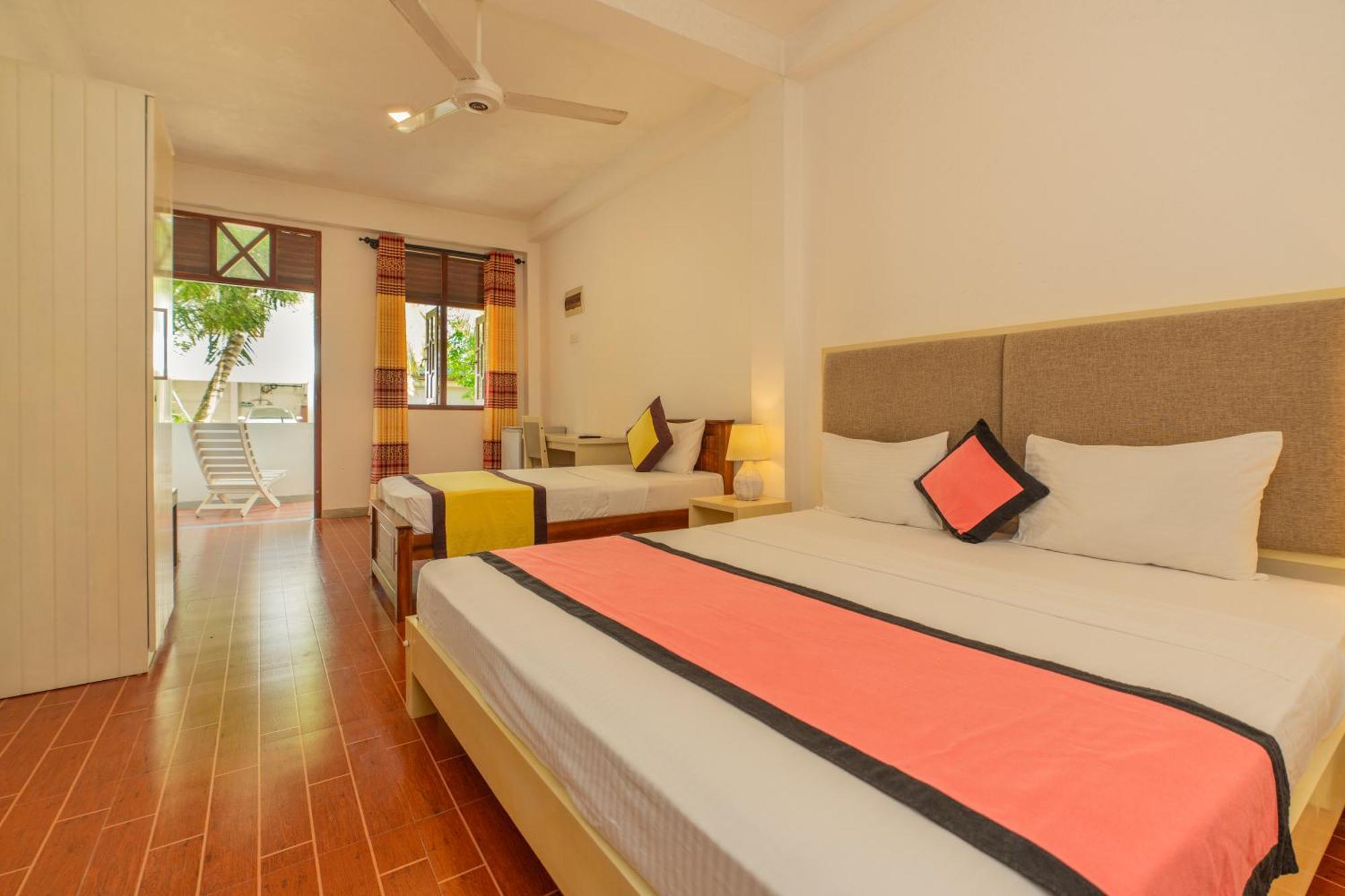 The Calm Of8 Unawatuna Exterior foto