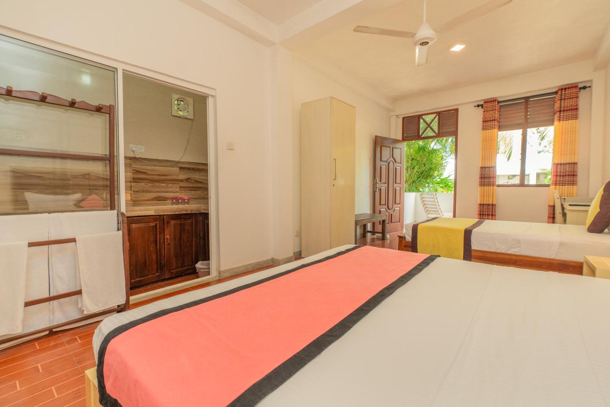 The Calm Of8 Unawatuna Exterior foto