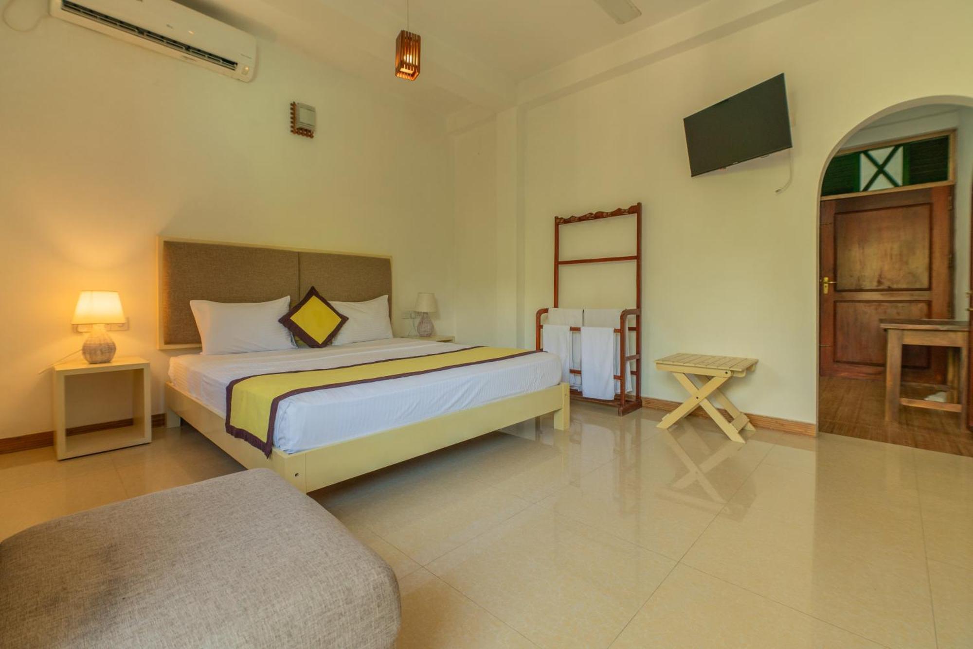 The Calm Of8 Unawatuna Exterior foto